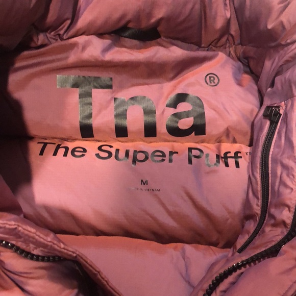 TNA Super Puff - Picture 4 of 4